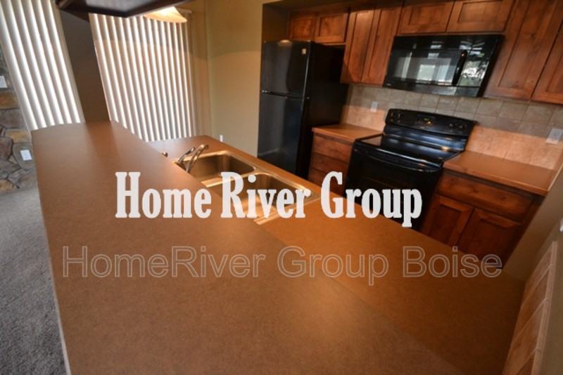 9125 W Brogan Dr - Photo 3 of 18