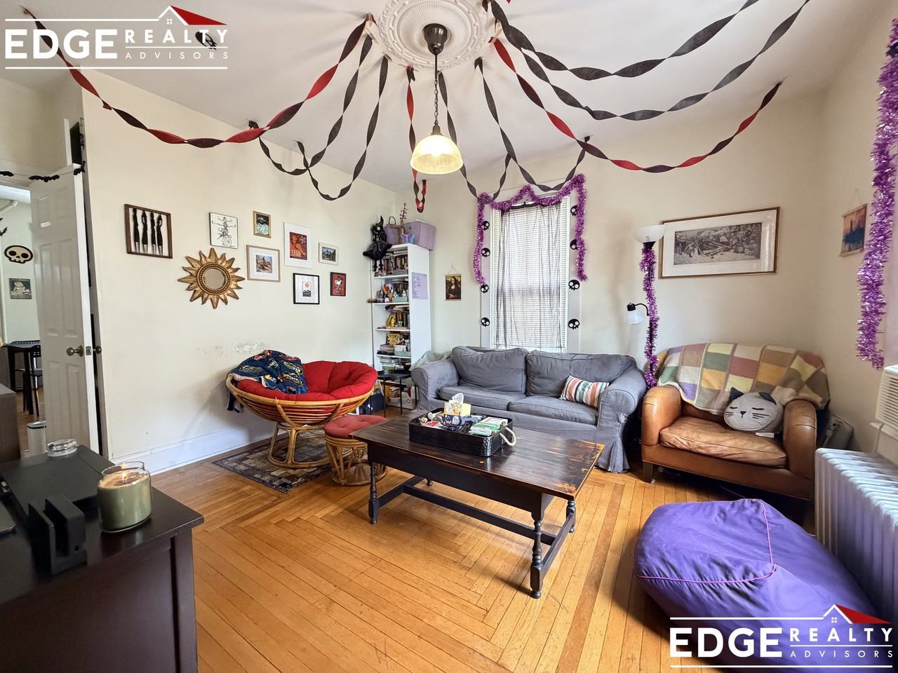 24 Eastburn St - Photo 4 of 12
