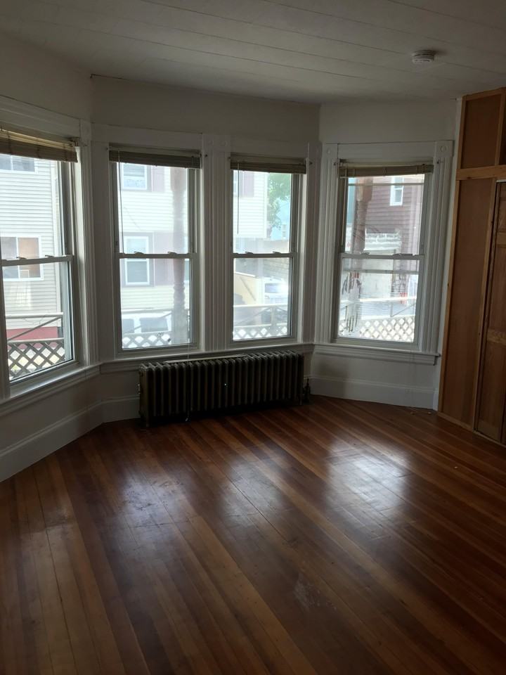 Lincoln Ave #2 - Photo 4 of 16