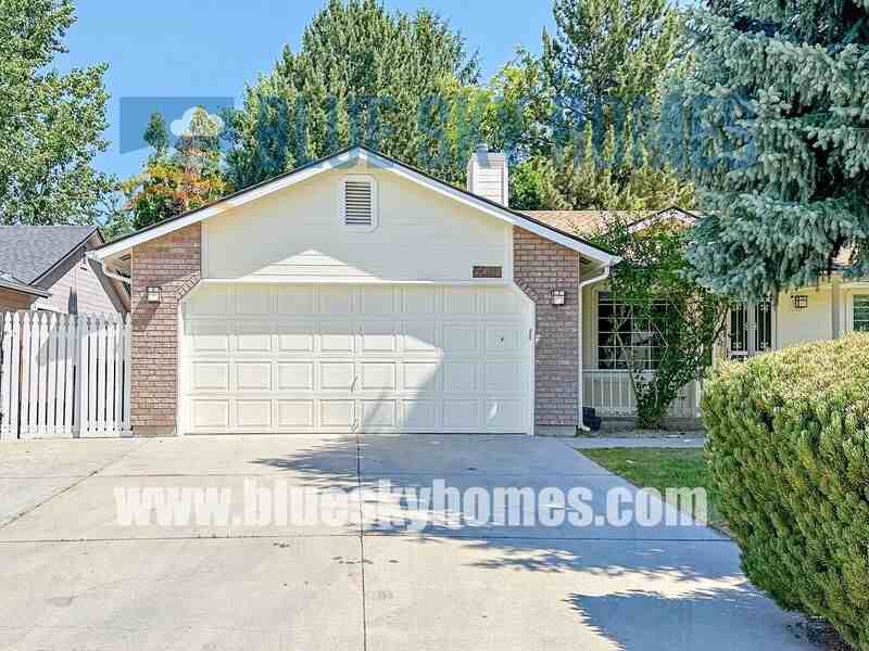 3304 E Anemone Ct - Photo 2 of 17