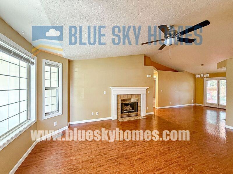 3304 E Anemone Ct - Photo 6 of 17