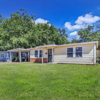 featured image of 5633 Ramey Ave