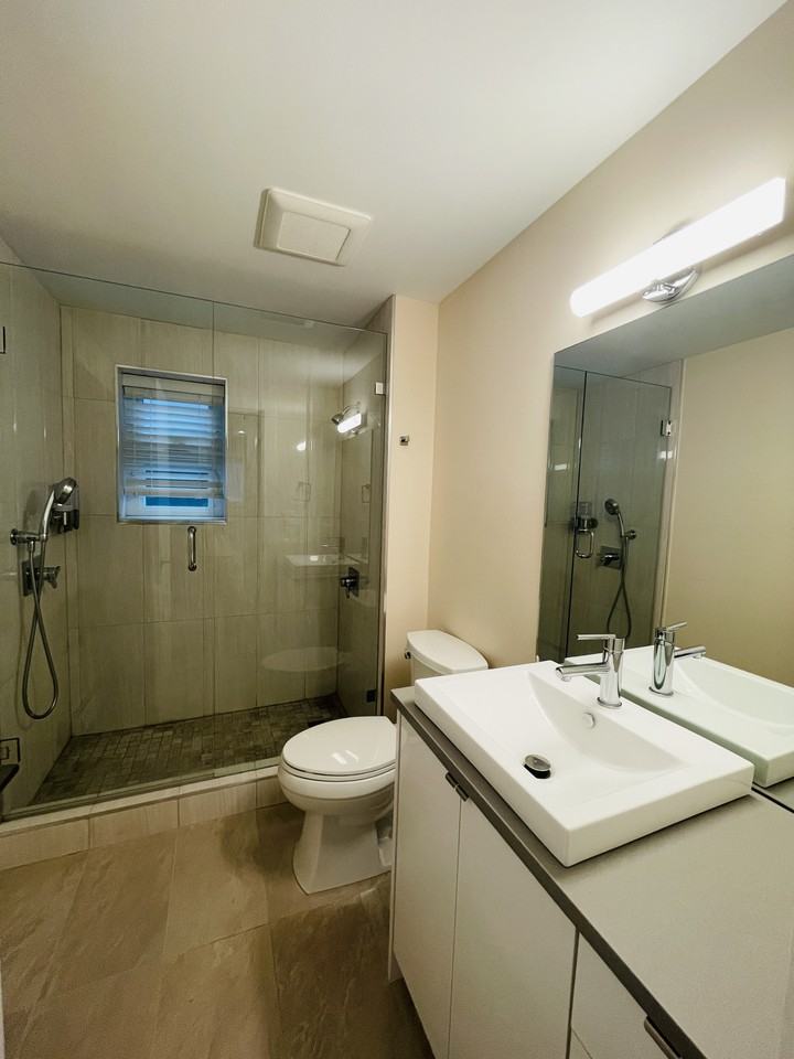 4609 West 9th Avenue - Photo 5 of 7
