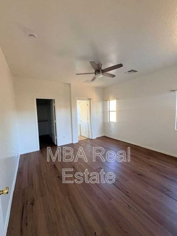9007 W Hess St - Photo 7 of 12