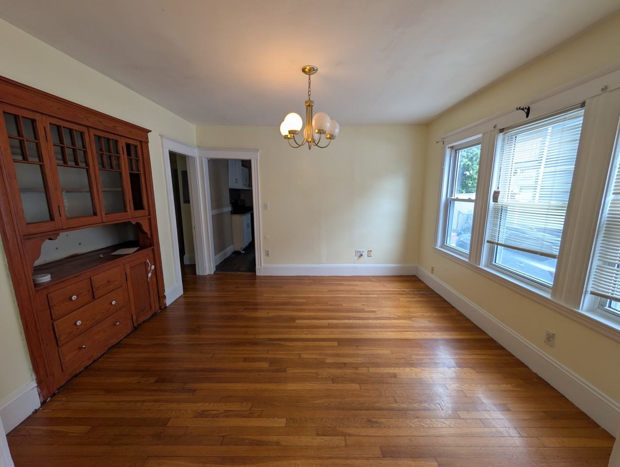 823 Canterbury St - Photo 5 of 18