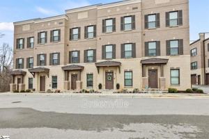 featured image of 1505 E North St #2101