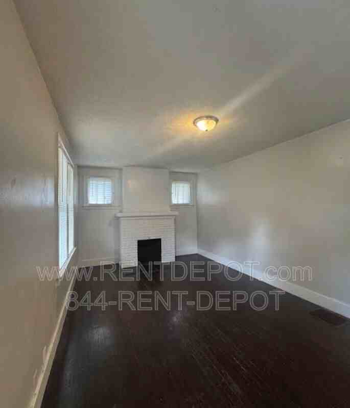 1032 Jefferson Ave - Photo 2 of 8