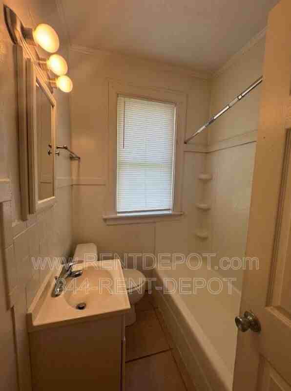 1032 Jefferson Ave - Photo 7 of 8