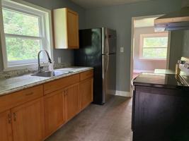 featured image of 733 Putnam Dr