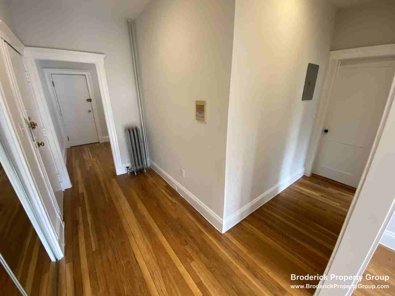 12 Elko St #7 - Photo 5 of 19