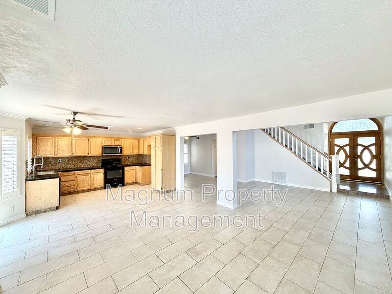 507 Lassa Way - Photo 7 of 40