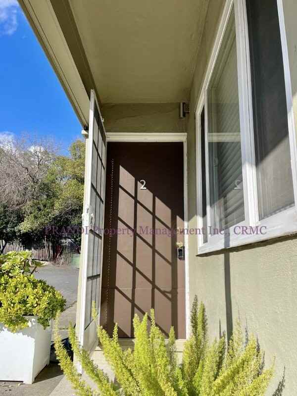 1504 Vallejo Ave #2 - Photo 2 of 9