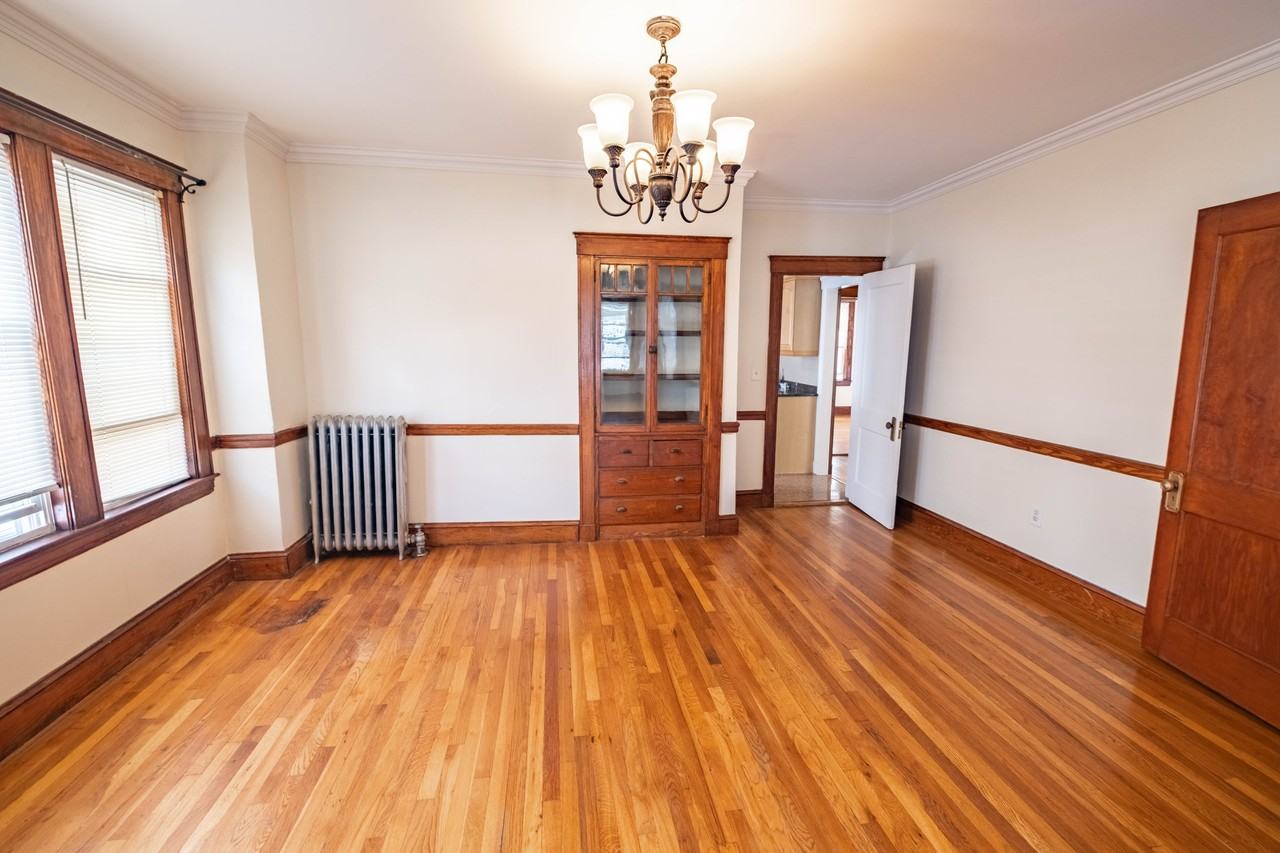 130 Nichols Ave #2 - Photo 3 of 15