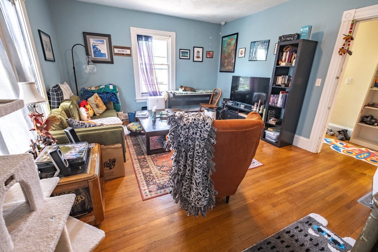 14 Chester St #2 - Photo 2 of 16