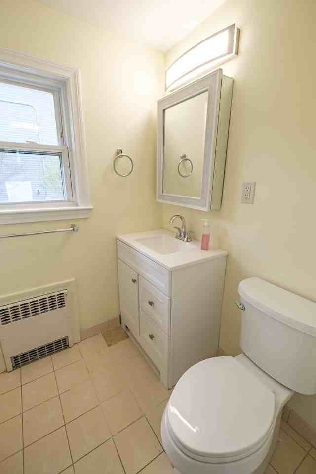 19 Faxon St #F - Photo 4 of 17