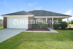 featured image of 18347 Upland Trl
