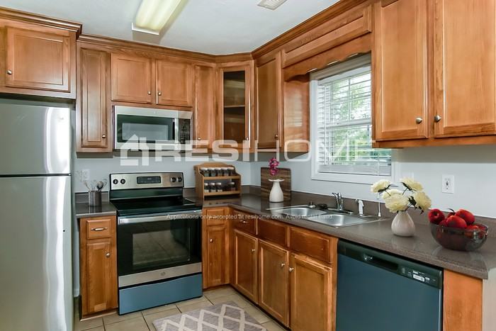 18347 Upland Trl - Photo 2 of 18
