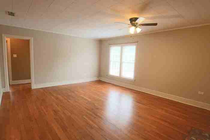 128 Rowland Pl #130 - Photo 2 of 18
