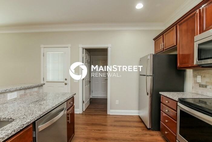 15032 Alexander Place Dr - Photo 6 of 17