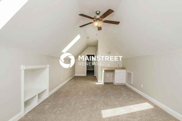 15032 Alexander Place Dr - Photo 7 of 17