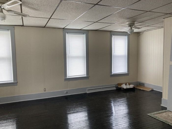 133 S Marietta St #DOWN - Photo 3 of 10