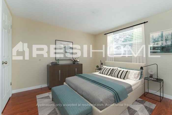 7700 Farmlawn Dr - Photo 7 of 16