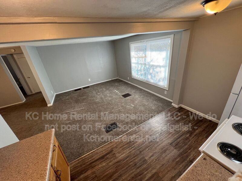 10201 E 31st St S #C - Photo 5 of 21