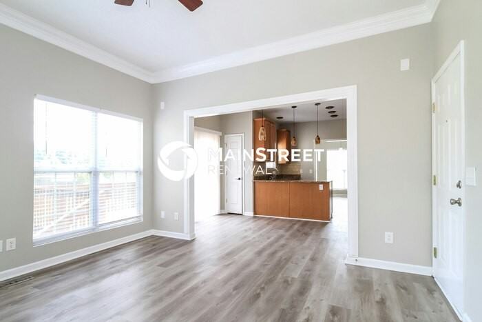 3005 Canterbury Park Ct - Photo 7 of 15