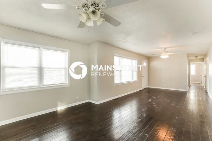 3601 S Pleasant St - Photo 4 of 17