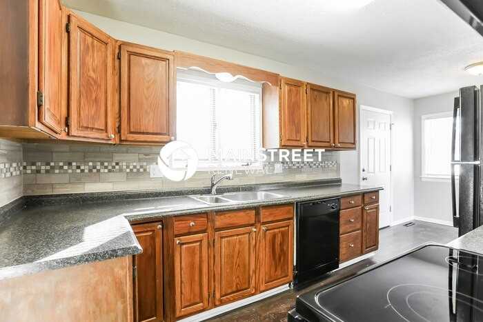 3601 S Pleasant St - Photo 7 of 17