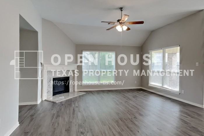 6431 Hardwood Dale Way Dr - Photo 4 of 22