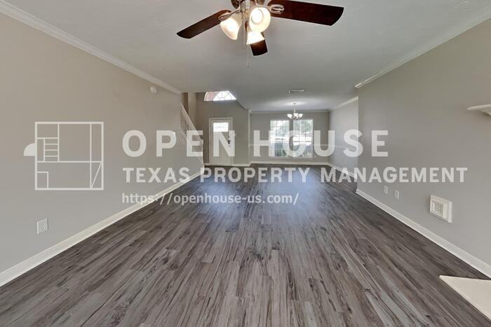 814 Gunnison - Photo 5 of 23