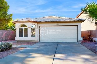 3259 E Kerry Ln - Photo 1 of 1