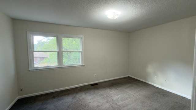305 Rountree St W #B4 - Photo 6 of 6