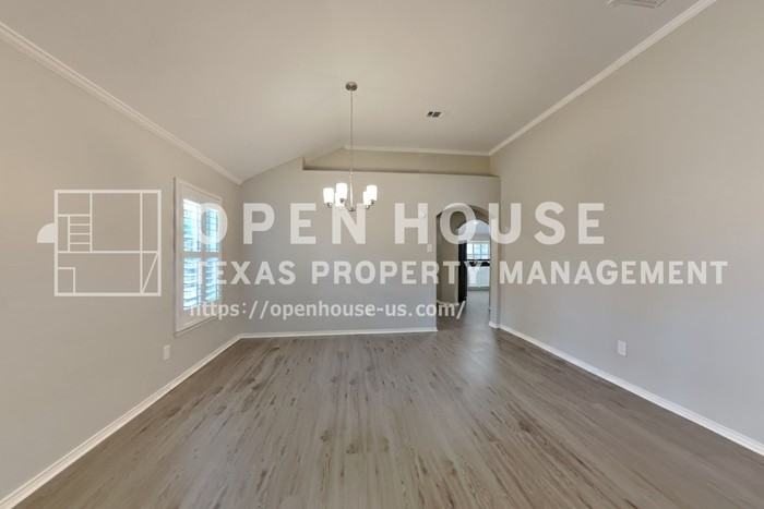 14707 Arbor Trace Ct - Photo 5 of 21