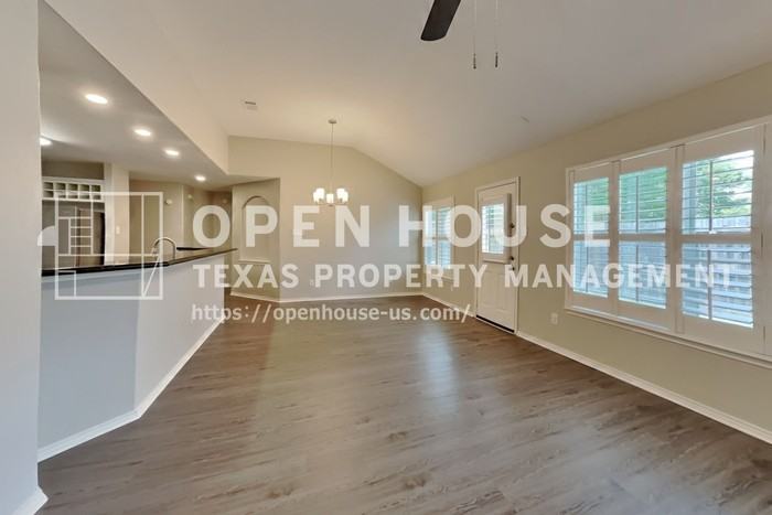 14707 Arbor Trace Ct - Photo 7 of 21