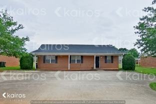 320 Deerpark Dr - Photo 1 of 1