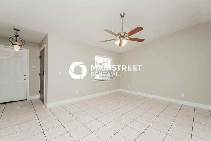 1434 Dean B St - Photo 5 of 16