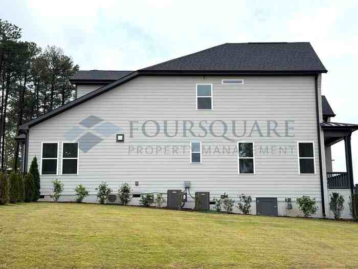 8156 Baronleigh Ln - Photo 2 of 50