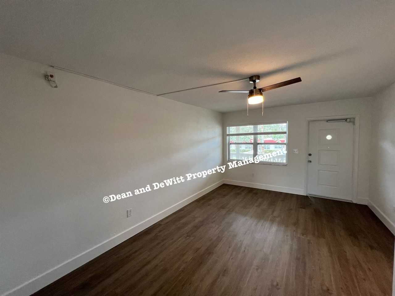 5840 37th Ave N #6 - Photo 4 of 18