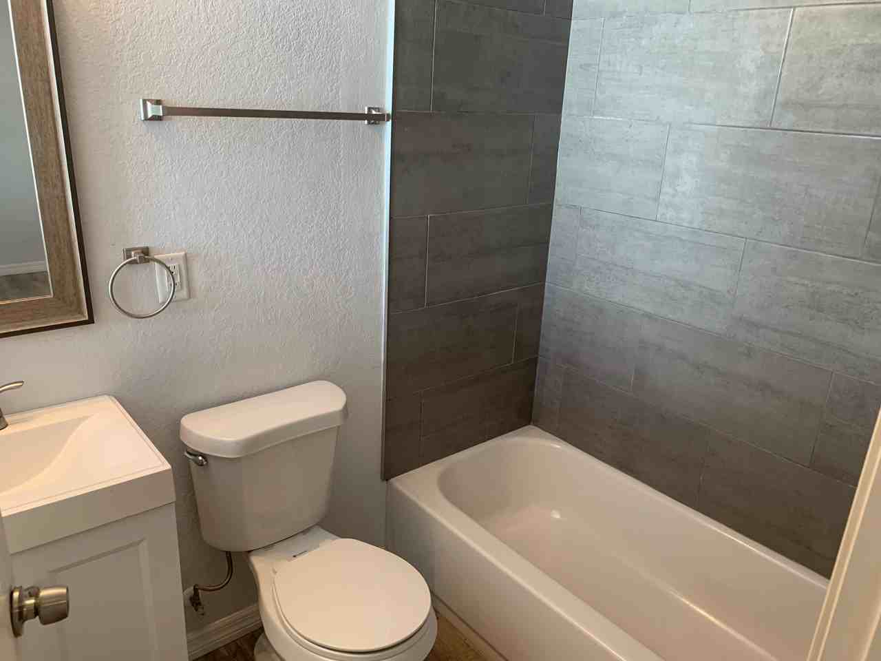 2334 3rd Ave S #3 - Photo 7 of 12