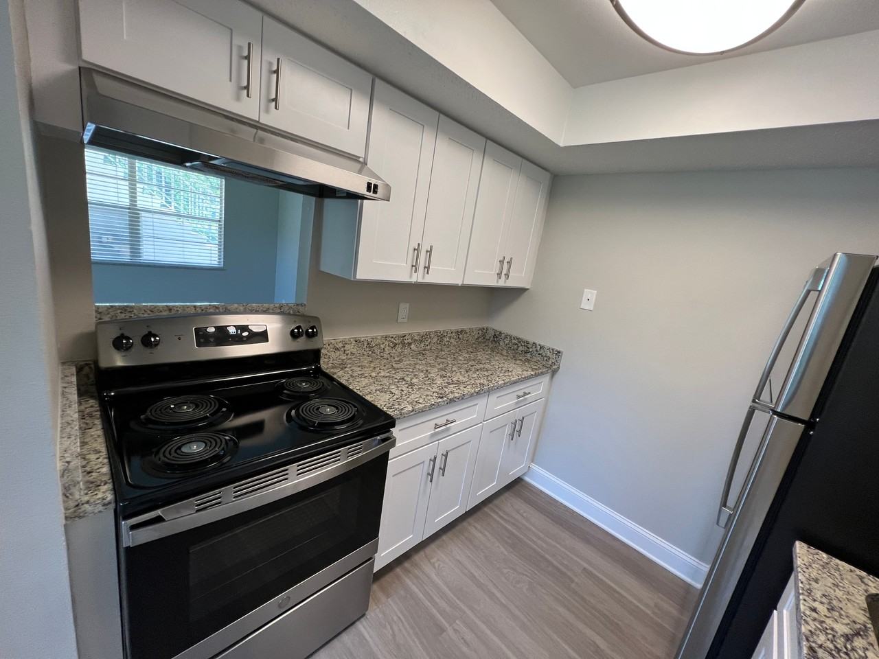 4700 46th Ave N #3 - Photo 5 of 9