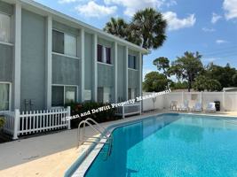 featured image of 334 48th Ave N #228