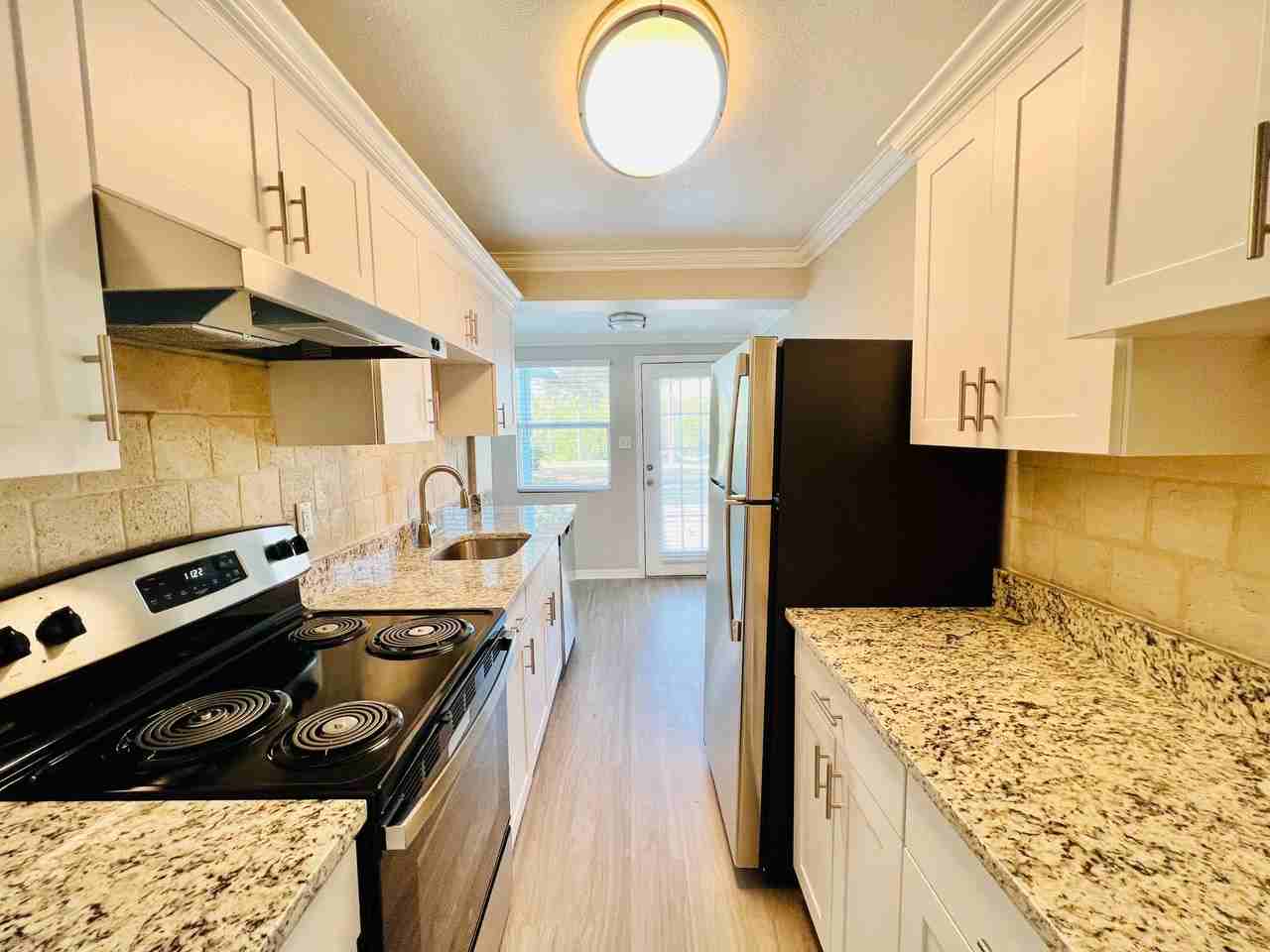10814 Navajo Dr #29 - Photo 5 of 22