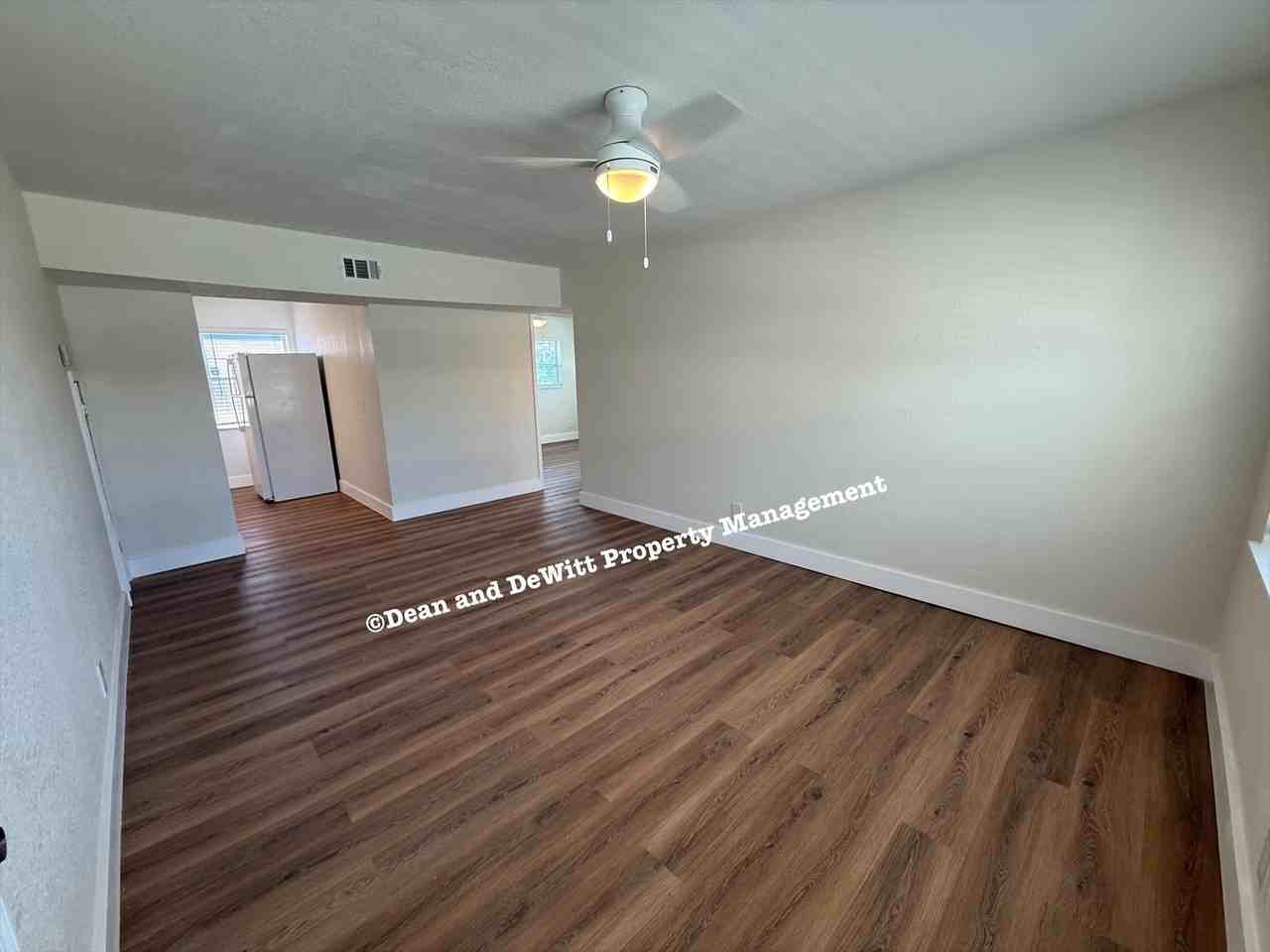 6642 5th Ave N #D - Photo 3 of 20