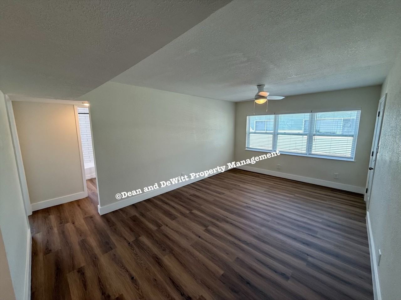 6642 5th Ave N #D - Photo 4 of 20