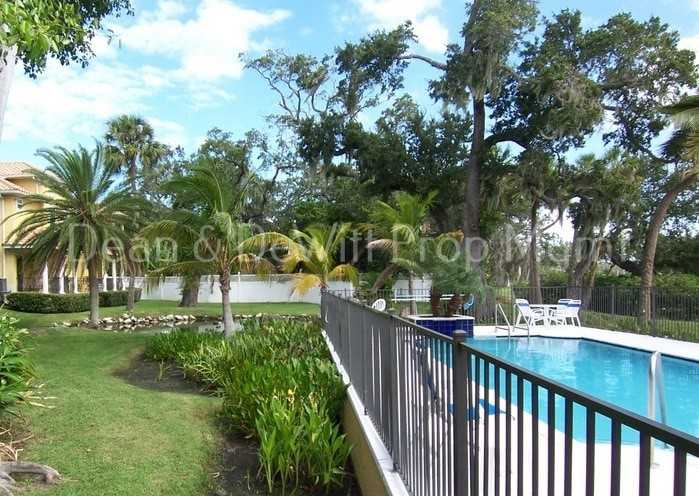 130 Banyan Bay Dr - Photo 4 of 23