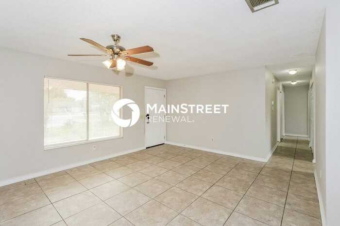 1257 Linmoor Cir Ne - Photo 2 of 17