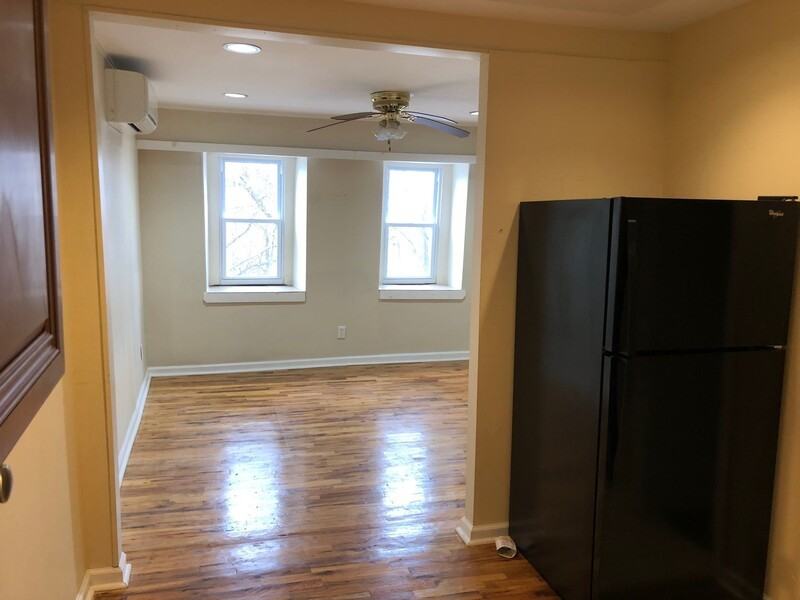 7 Woodmont Rd - Photo 3 of 9