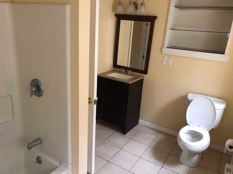 7 Woodmont Rd - Photo 5 of 9